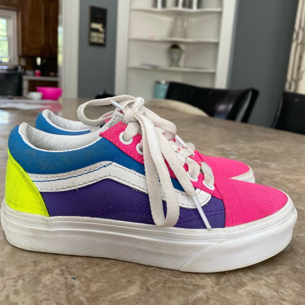 Excellent used condition kids youth 12 Vans